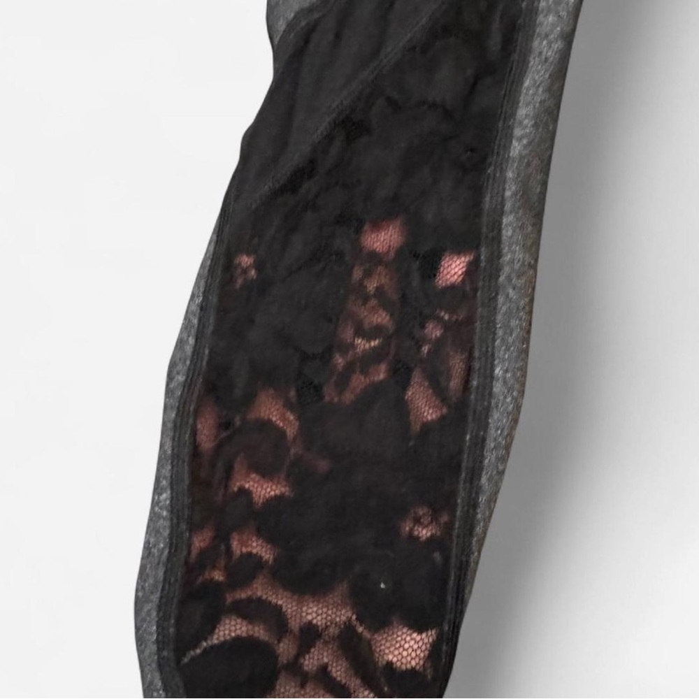 Vimmia Charcoal and Black Active Leggings with Lace detail - Picture 3 of 5